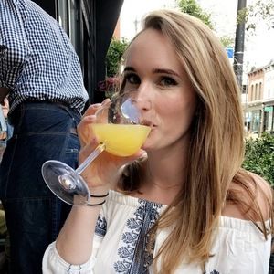 Meet your Posher, Olivia